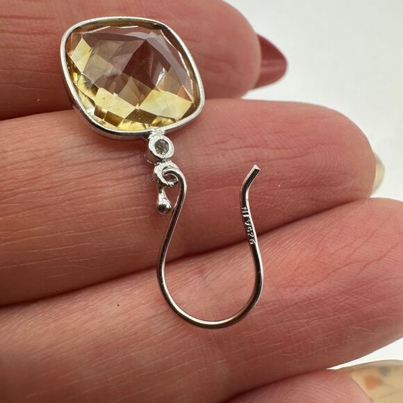 7.11cts faceted checkerboard cushion cut citrine on 925 dangle earrings! - Picture 4 of 14